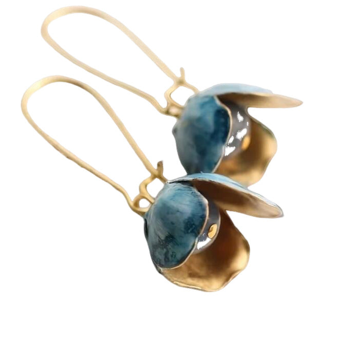 Delicate Artisan Gold Piece