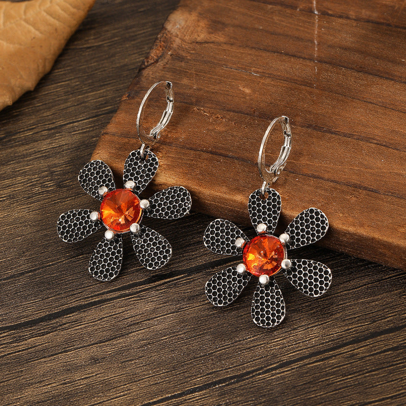 Classic Earring with Timeless Appeal