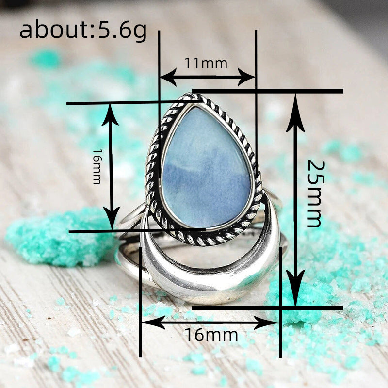 Charming Piece for Any Occasion