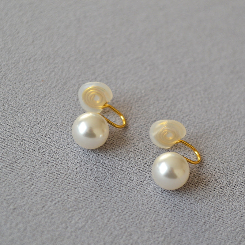 Delicate Artisan Pearl Earring