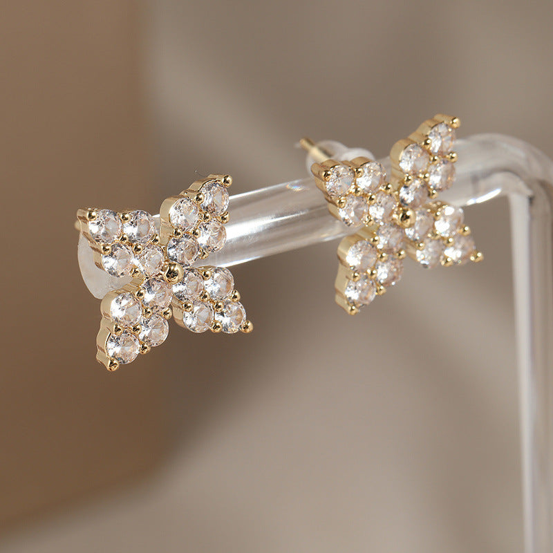 Beautiful Earring with Unique Style