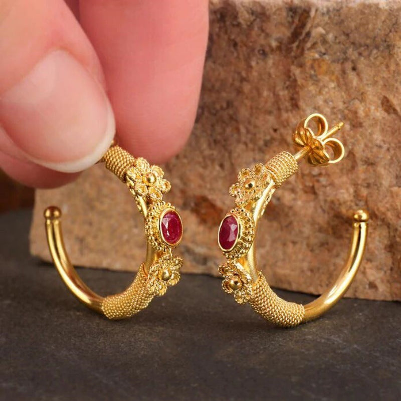 Classic Earring with Timeless Appeal