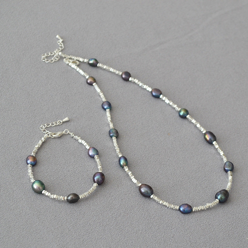 Stunning Silver Necklace for Daily Wear