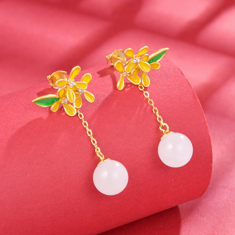 Classic Silver Earring with Timeless Appeal