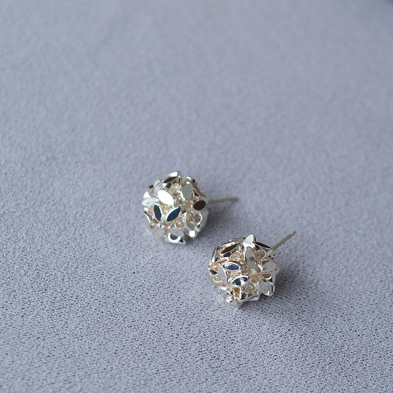 Elegant Silver Earring for Every Occasion