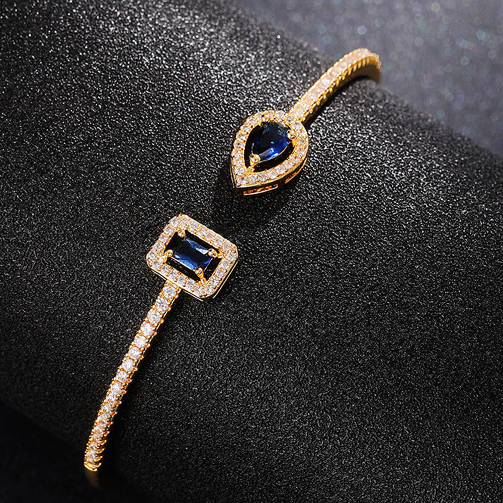 Charming Bracelet for Any Occasion