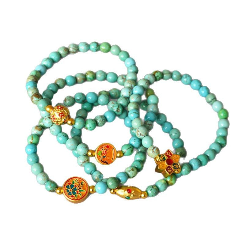 Classic Gold Bracelet with Timeless Appeal