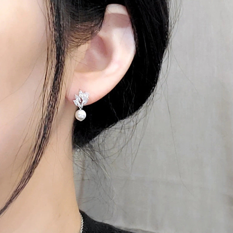 Elegant Pearl Earring for Every Occasion