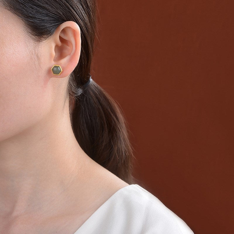 Beautiful Gold Earring with Unique Style