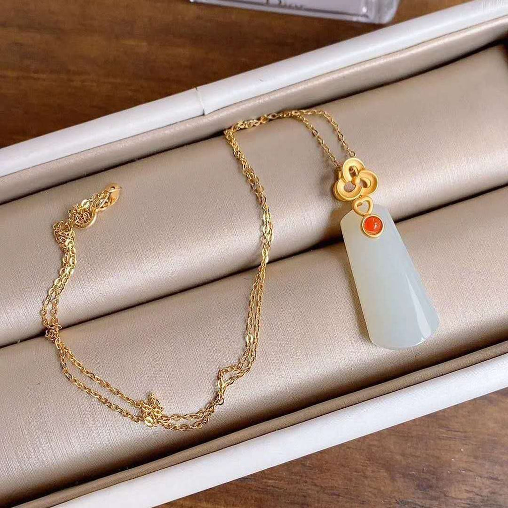 Charming Necklace for Any Occasion