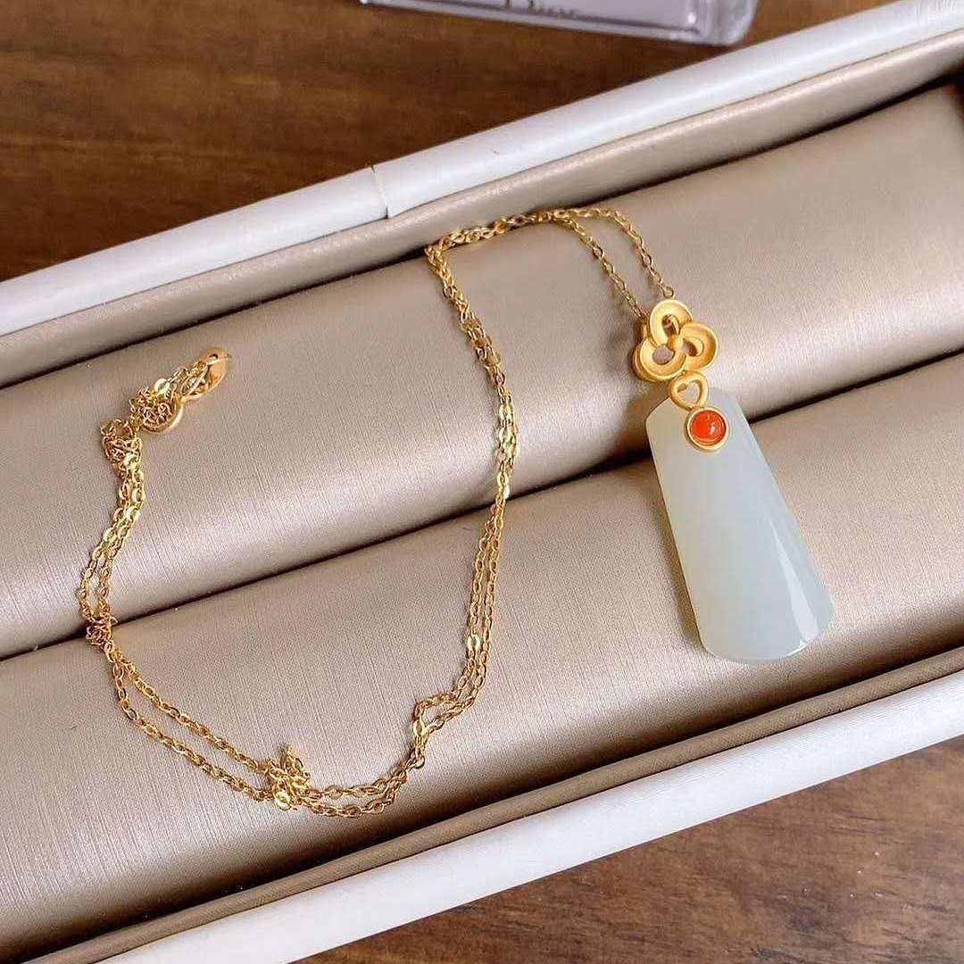 Charming Necklace for Any Occasion