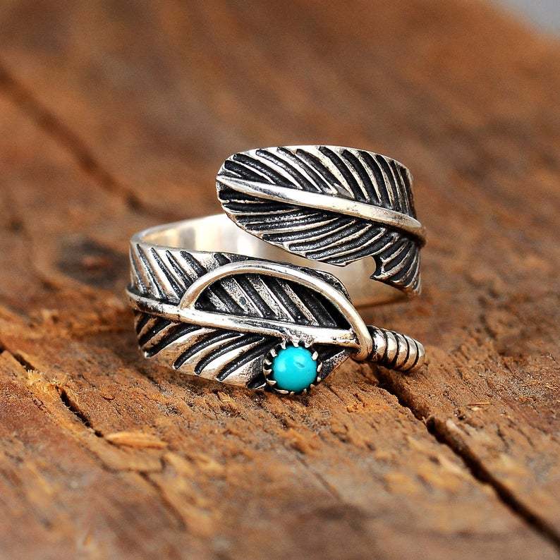 Charming Silver Ring for Any Occasion