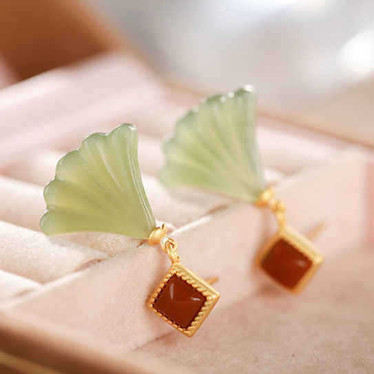 Classic Silver Earring with Timeless Appeal