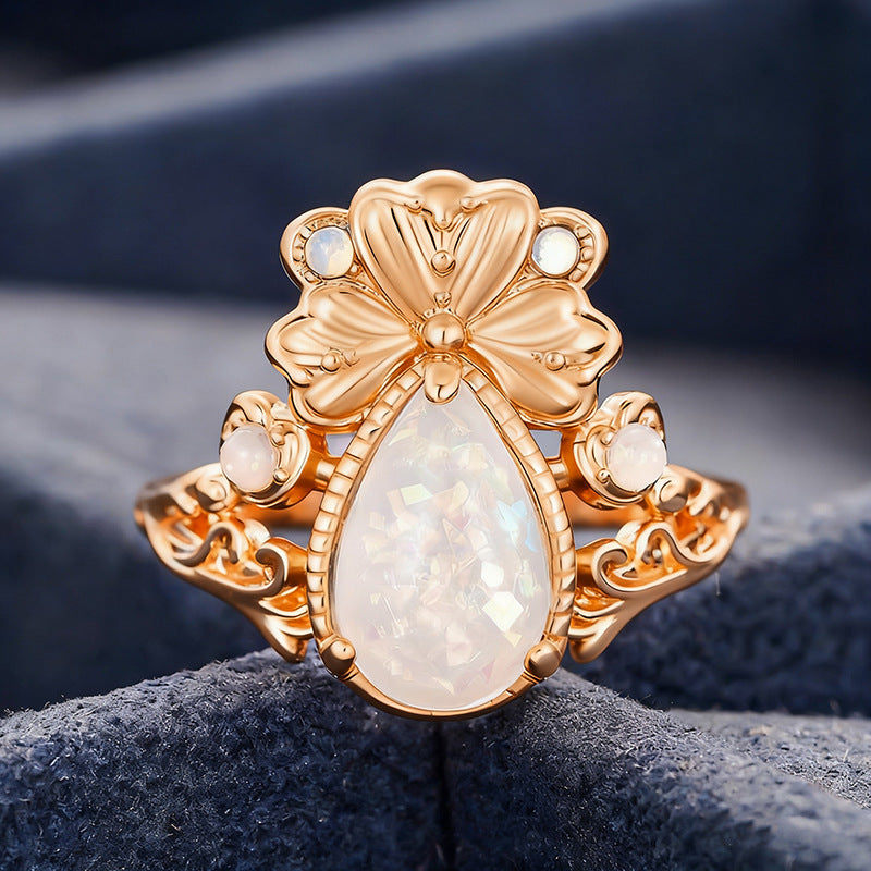 Charming Piece for Any Occasion