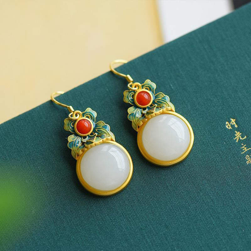 Romantic Gold Earring for Special Moments