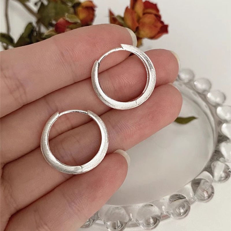 Classic Earring with Timeless Appeal