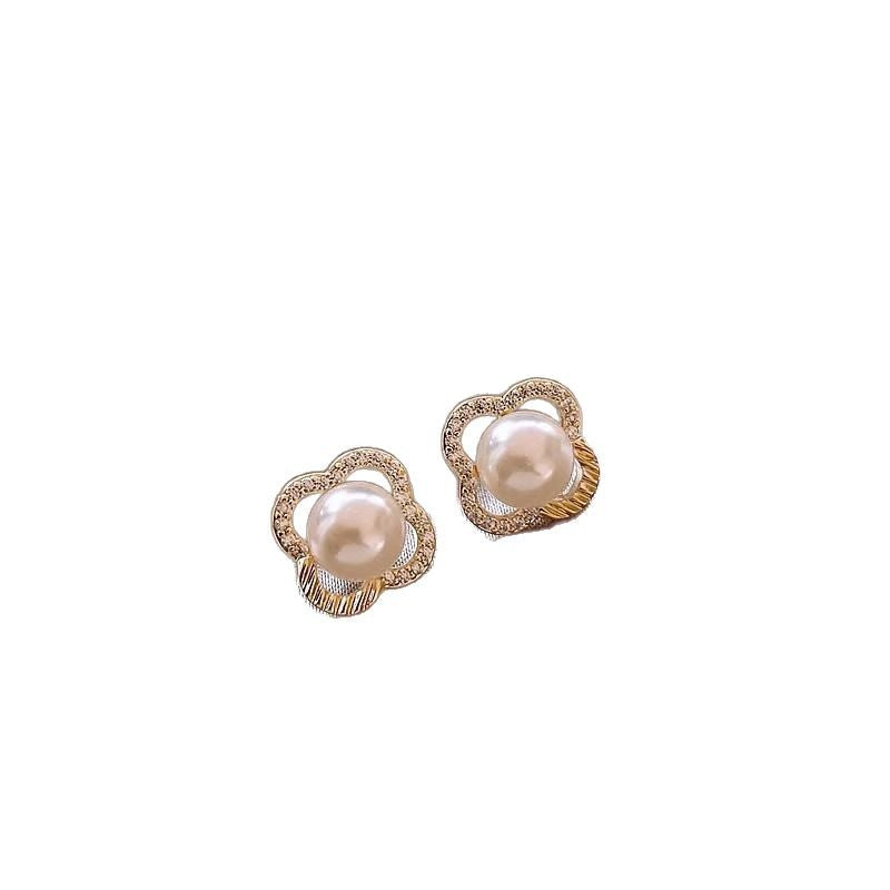 Delicate Artisan Pearl Earring