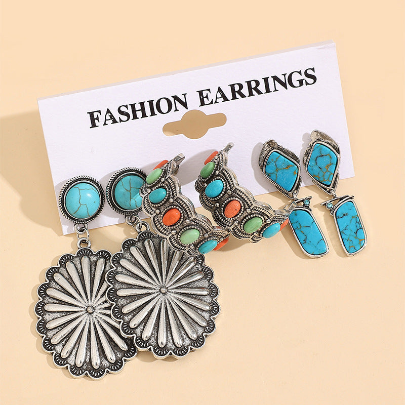 Beautiful Set with Unique Style