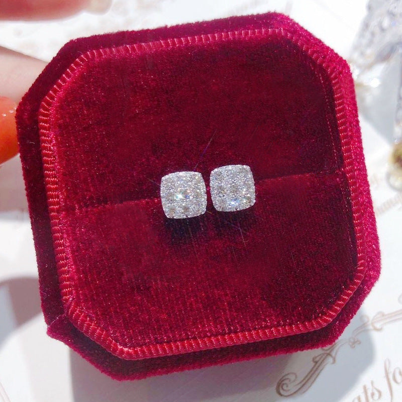 Romantic Earring for Special Moments