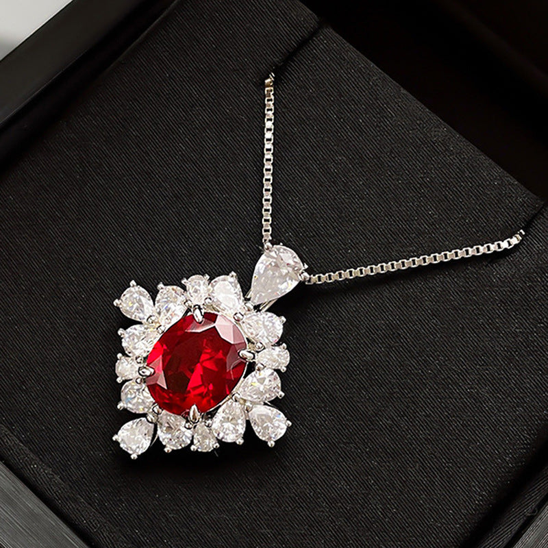 Stunning Necklace for Daily Wear