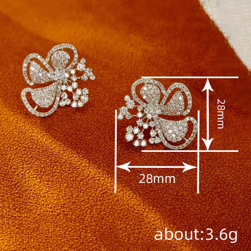 Elegant Earring for Every Occasion