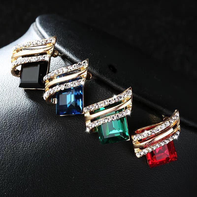 Vintage Handmade Earring