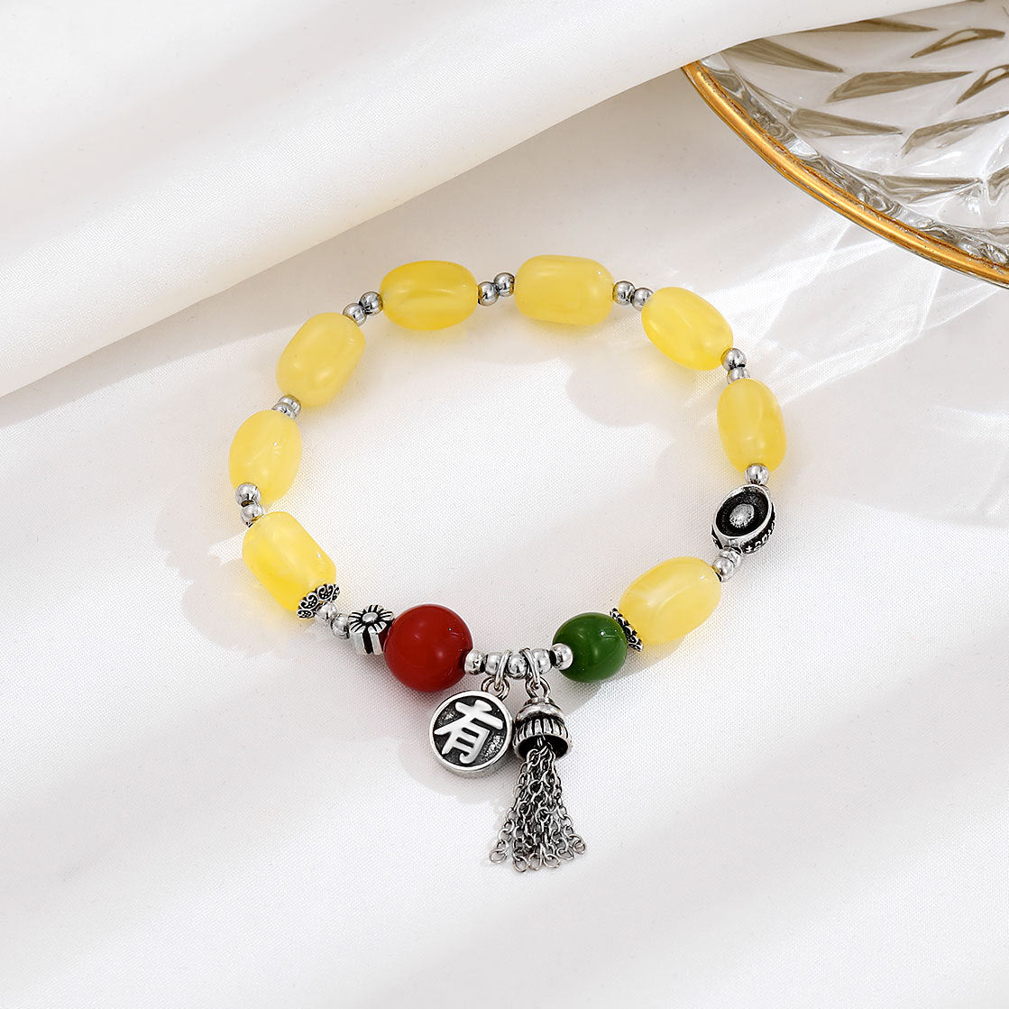 Romantic Silver Bracelet for Special Moments