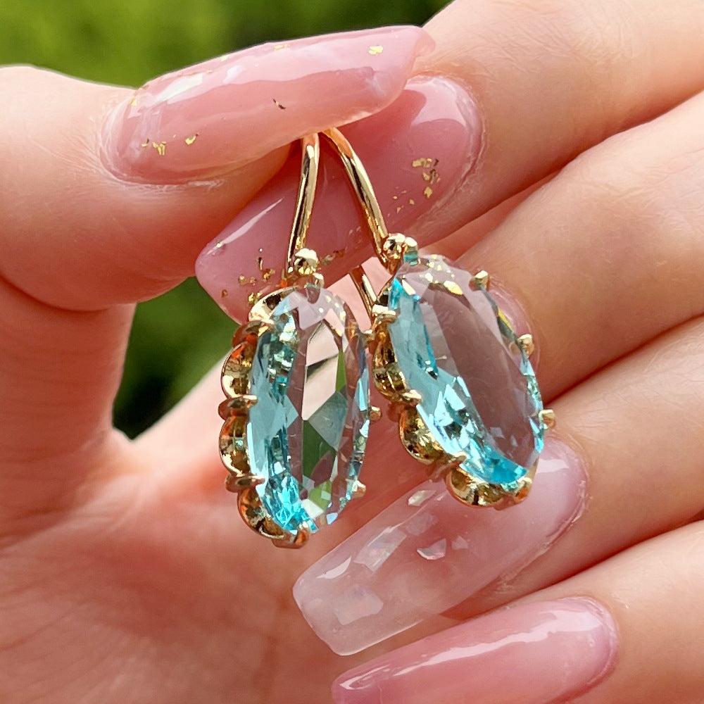 Stunning Earring for Daily Wear