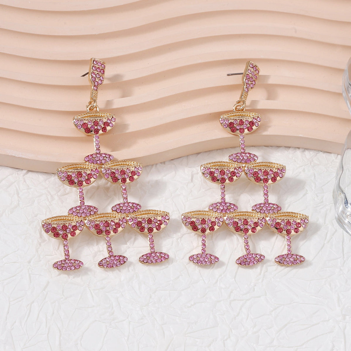 Charming Earring for Any Occasion