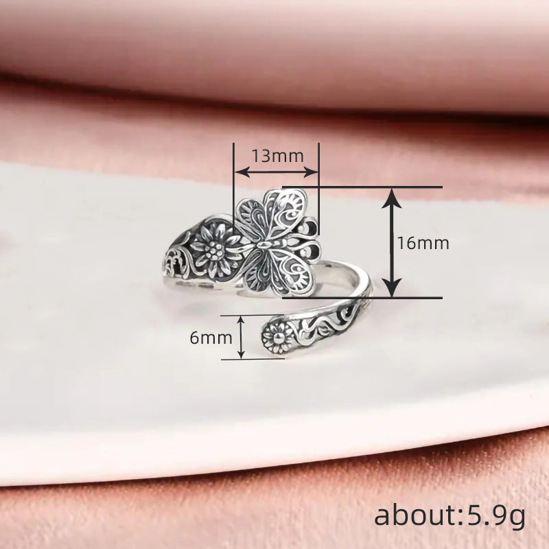 Classic Ring with Timeless Appeal