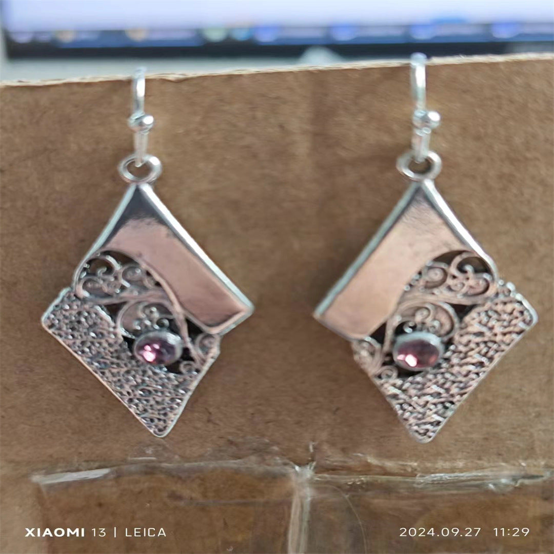 Classic Earring with Timeless Appeal