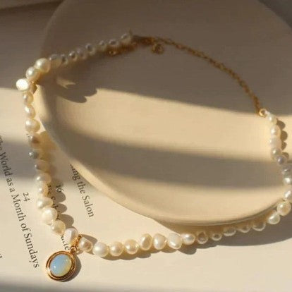 Vintage Handmade Pearl Necklace