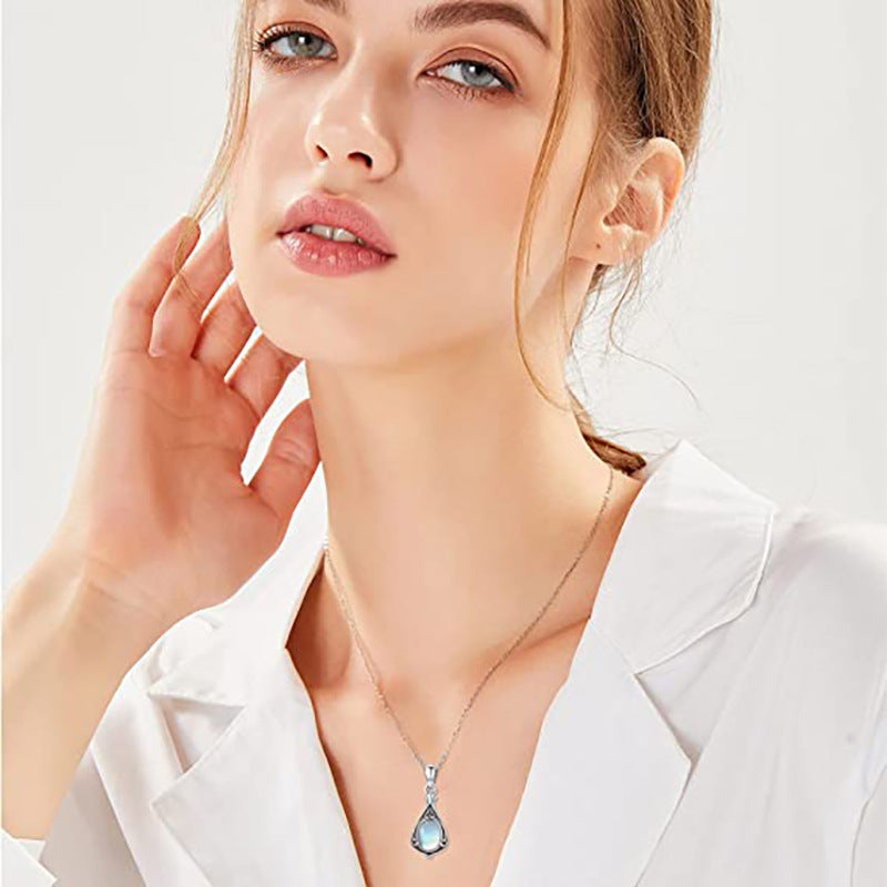 Elegant Silver Necklace for Every Occasion