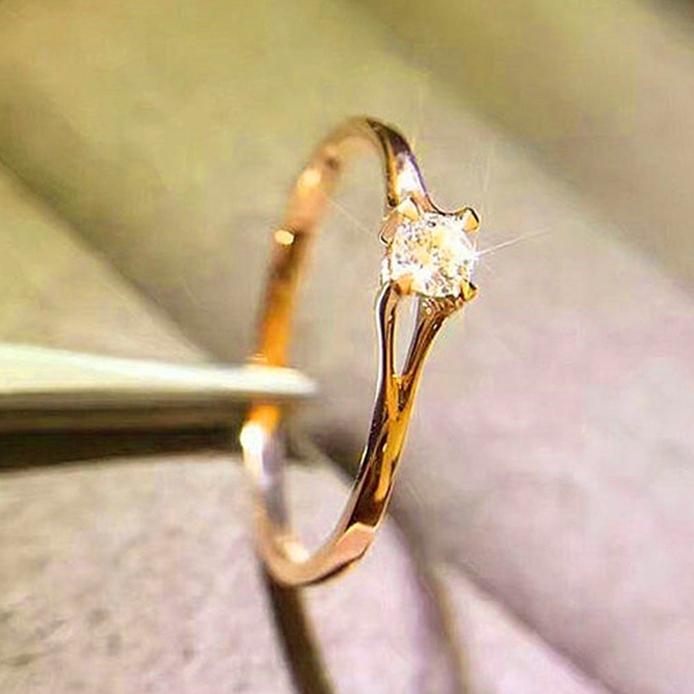Beautiful Gold Bracelet with Unique Style