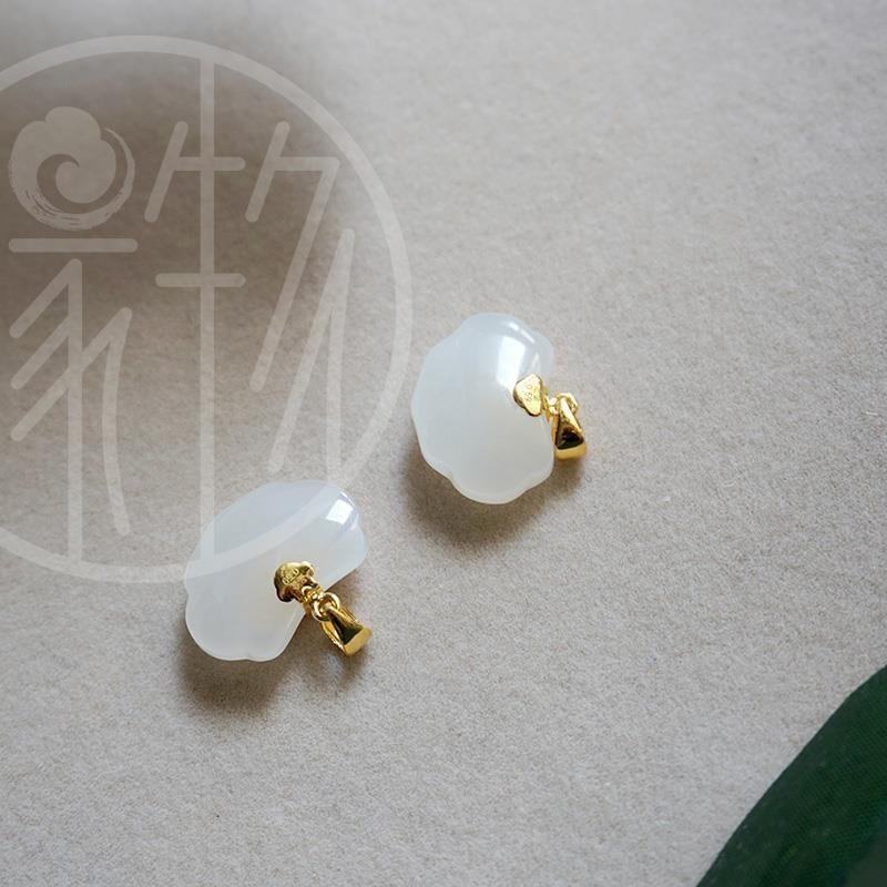 Delicate Artisan Gold Necklace