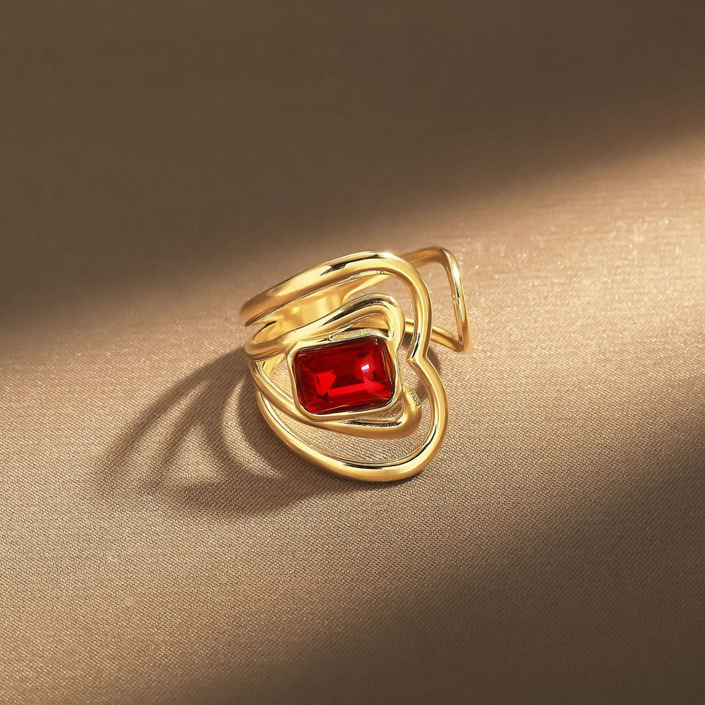 Classic Gold Bracelet with Timeless Appeal