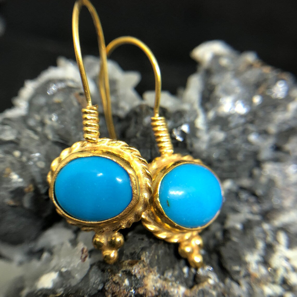 Stunning Earring for Daily Wear