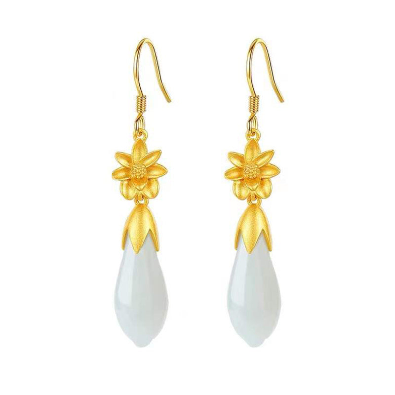 Classic Silver Earring with Timeless Appeal