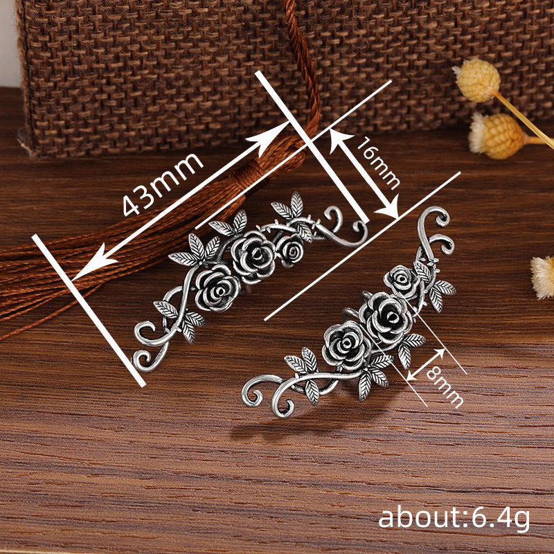 Romantic Silver Earring for Special Moments
