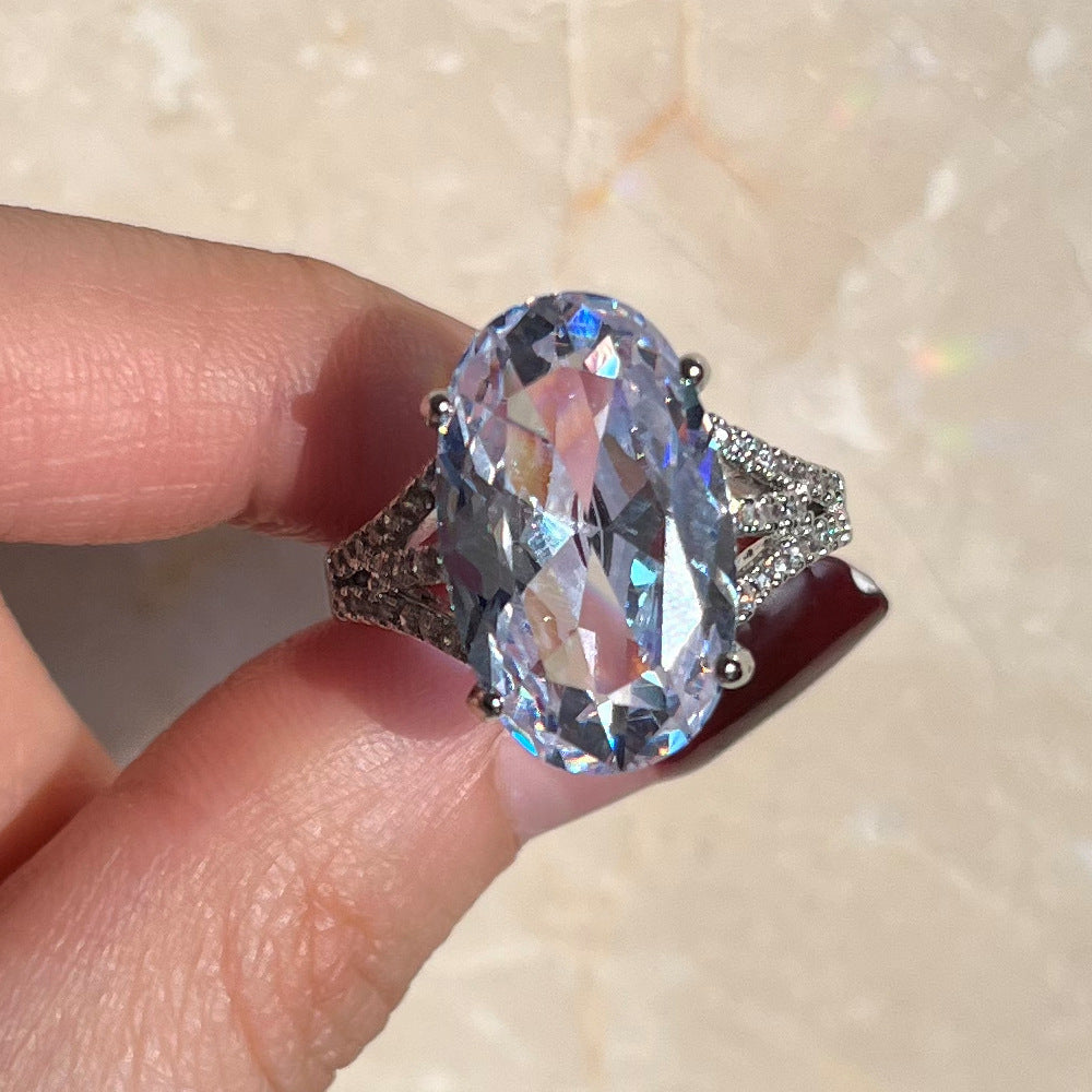 Beautiful Ring with Unique Style