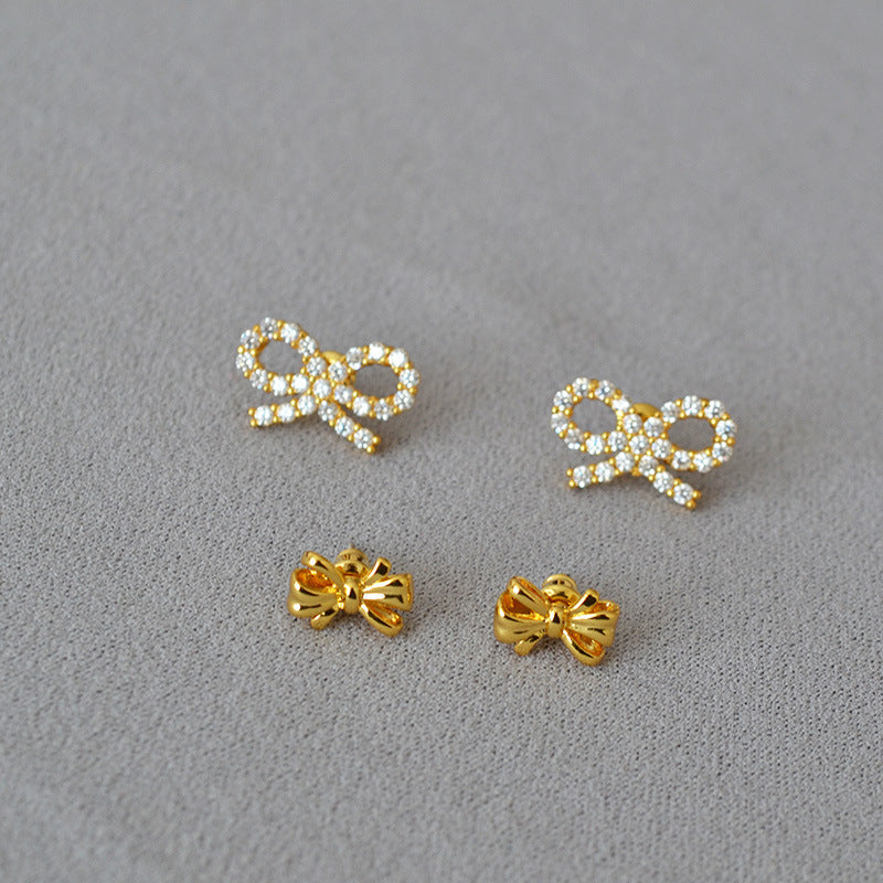 Delicate Artisan Gold Earring