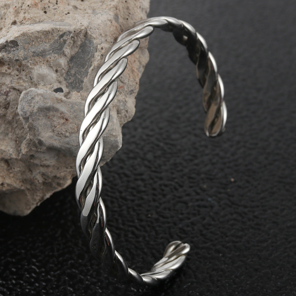 Romantic Bracelet for Special Moments
