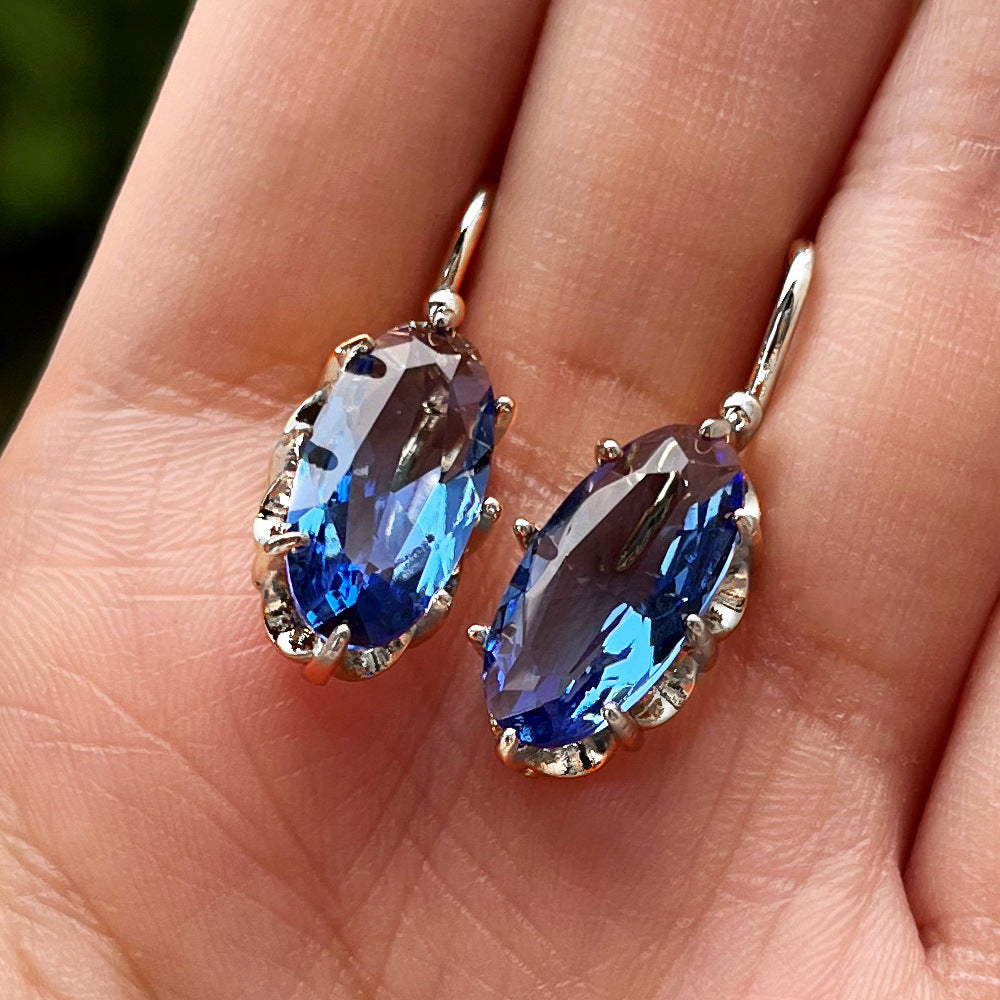 Stunning Earring for Daily Wear