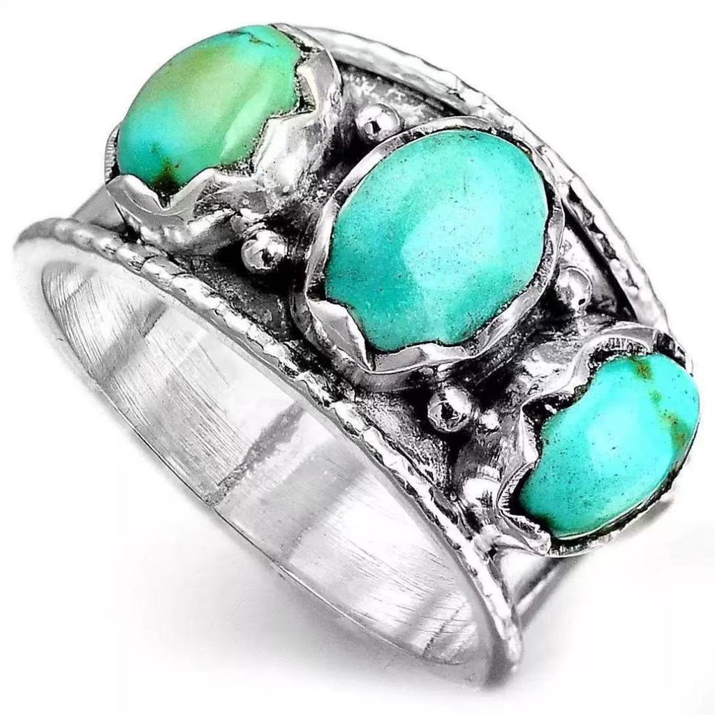 Classic Ring with Timeless Appeal