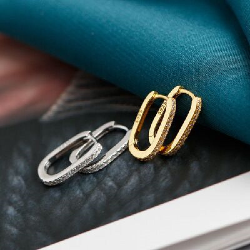 Classic Earring with Timeless Appeal