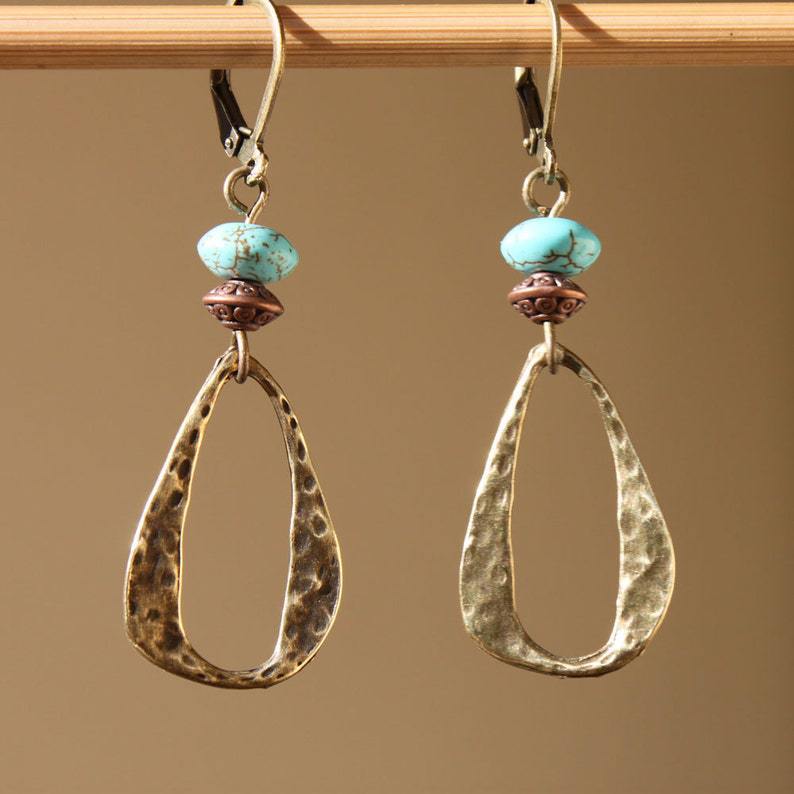 Stunning Earring for Daily Wear