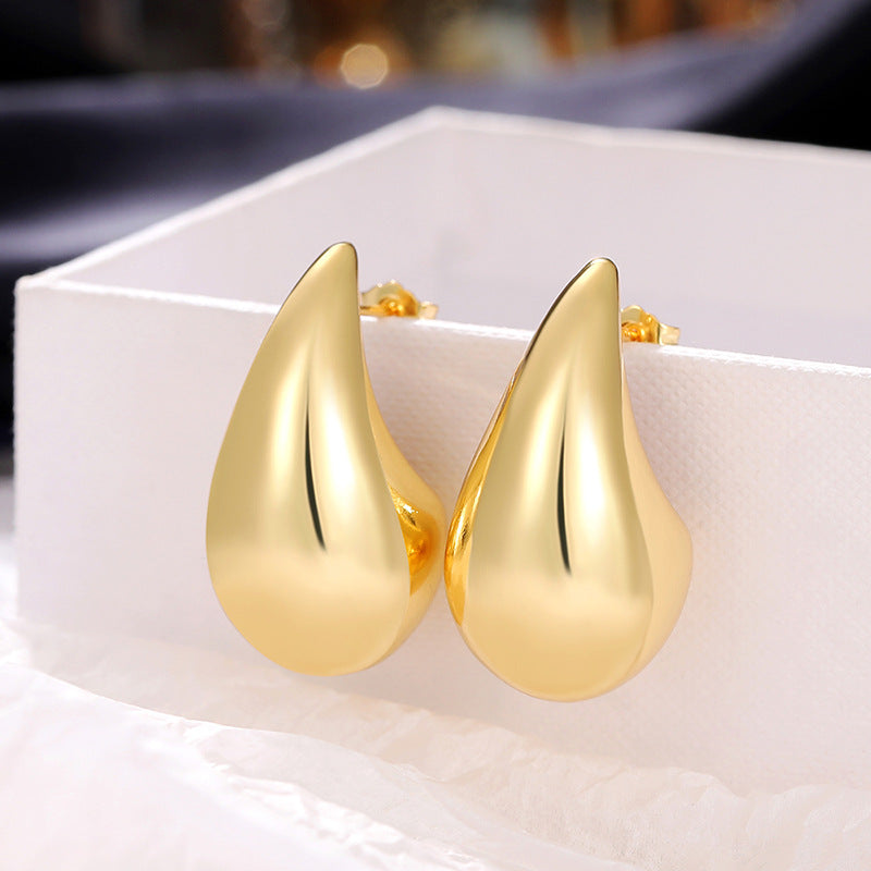Romantic Earring for Special Moments