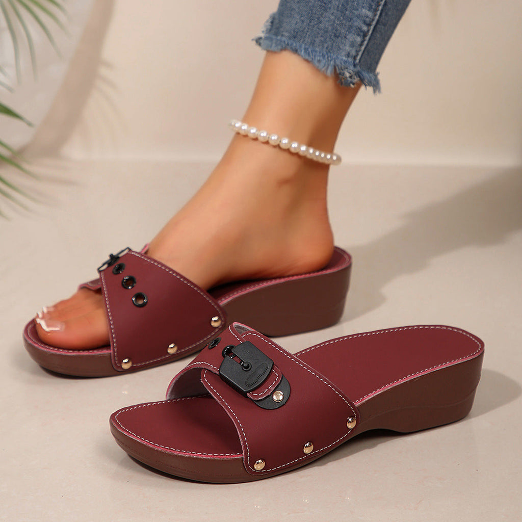 Beautifully Crafted Orthopedic Sandals