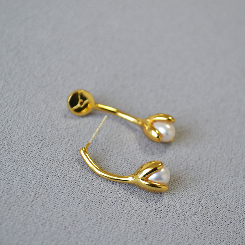Romantic Pearl Earring for Special Moments