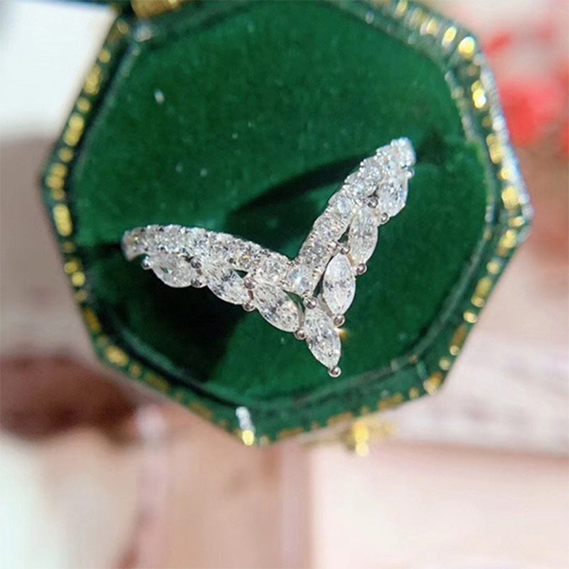 Stunning Ring for Daily Wear